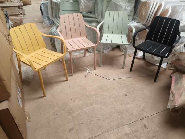 stackable restaurants chair strong and durable